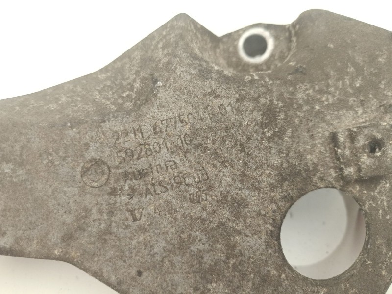 Recambio de soporte motor izquierdo inferior para bmw serie 3 berlina (e90) referencia OEM IAM 2211677504101  