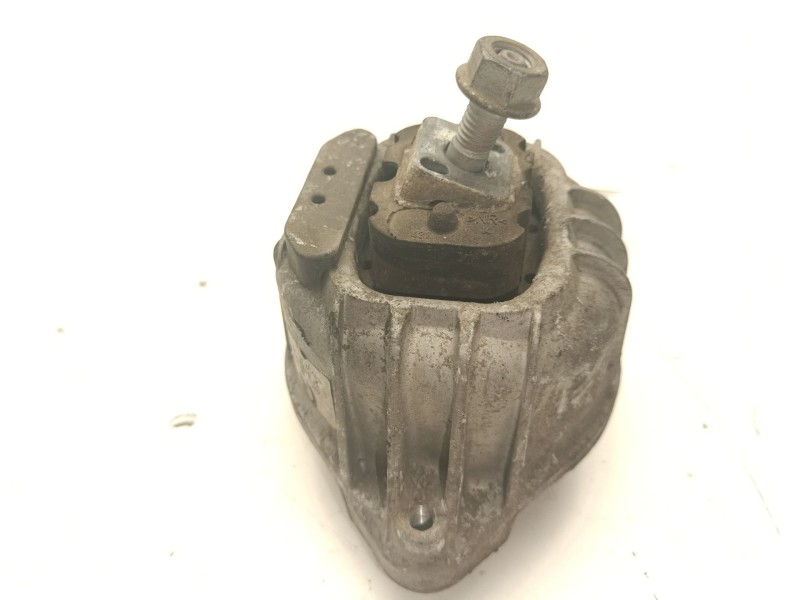 Recambio de soporte motor derecho inferior para bmw serie 3 berlina (e90) referencia OEM IAM   