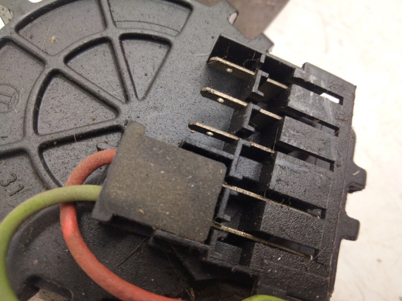 Recambio de motor limpia delantero para ford focus berlina (cak) 1.8 tdci turbodiesel cat referencia OEM IAM XS4117508BB  