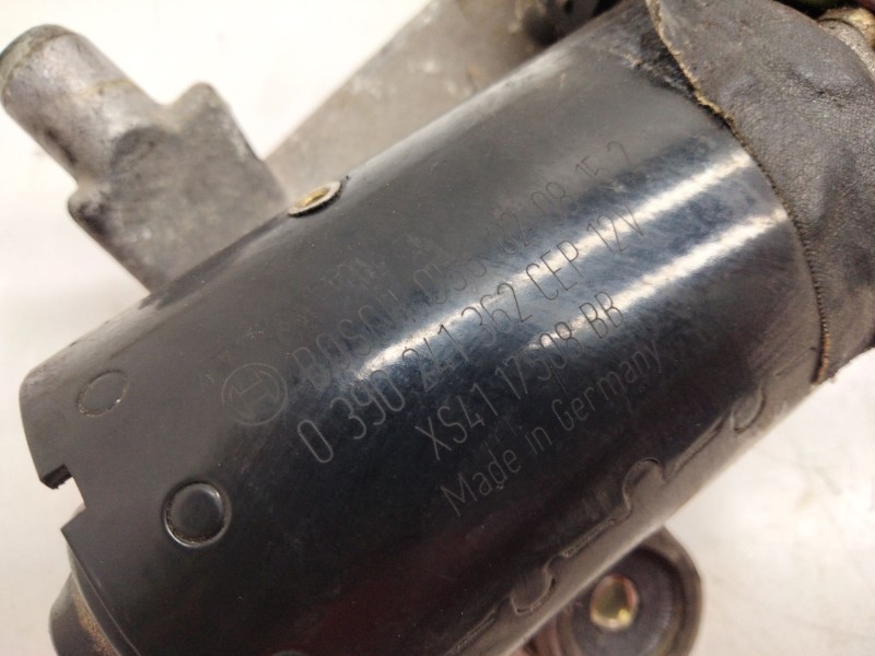 Recambio de motor limpia delantero para ford focus berlina (cak) 1.8 tdci turbodiesel cat referencia OEM IAM XS4117508BB  