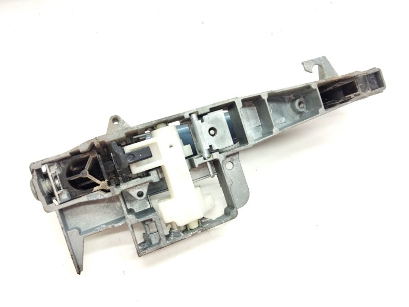 Recambio de maneta exterior trasera derecha para peugeot 407 2.0 16v hdi fap referencia OEM IAM   