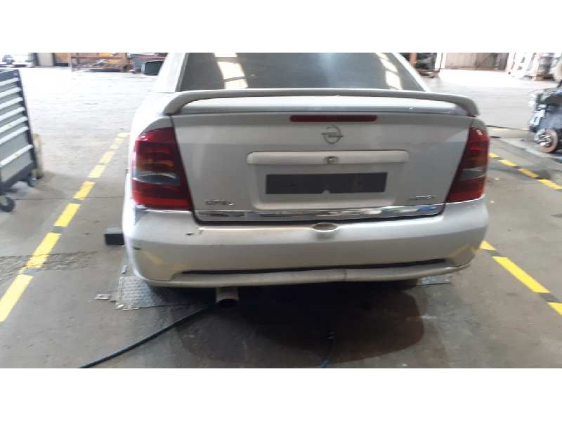 opel astra g coupé del año 2002