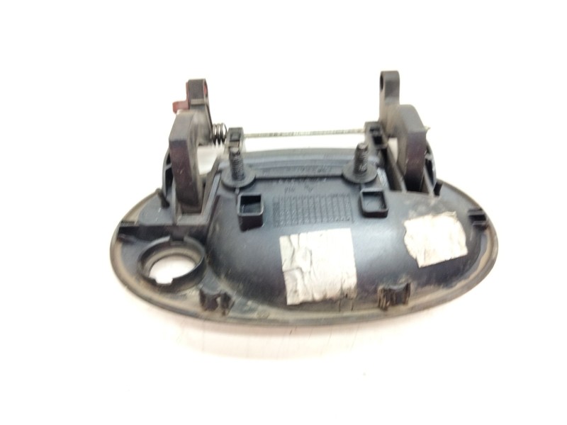 Recambio de maneta exterior delantera izquierda para opel corsa c 1.2 16v cat (z 12 xep / lb4) referencia OEM IAM 22175  