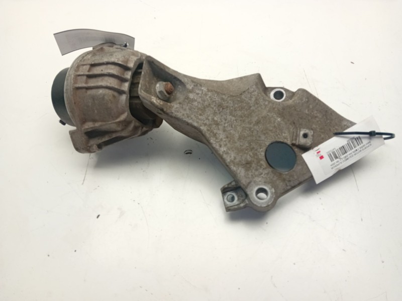 Recambio de soporte motor izquierdo superior para bmw serie 3 berlina (e90) 2.0 16v referencia OEM IAM 2211677504101  