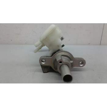 Recambio de bomba freno para ford fiesta (cb1) trend referencia OEM IAM 1751664  
