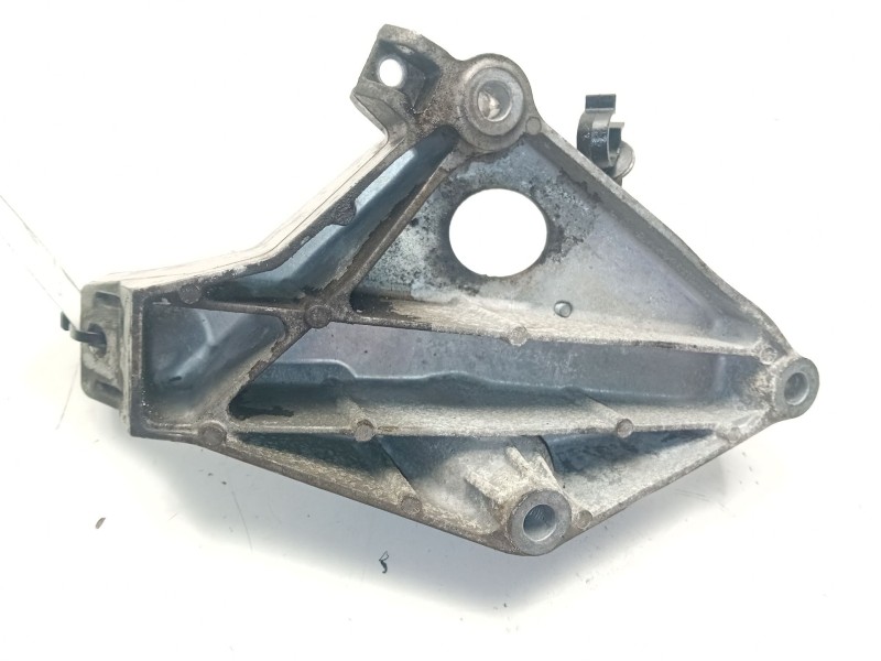 Recambio de soporte motor izquierdo superior para bmw serie 1 berlina (e81/e87) referencia OEM IAM 2211677504101  