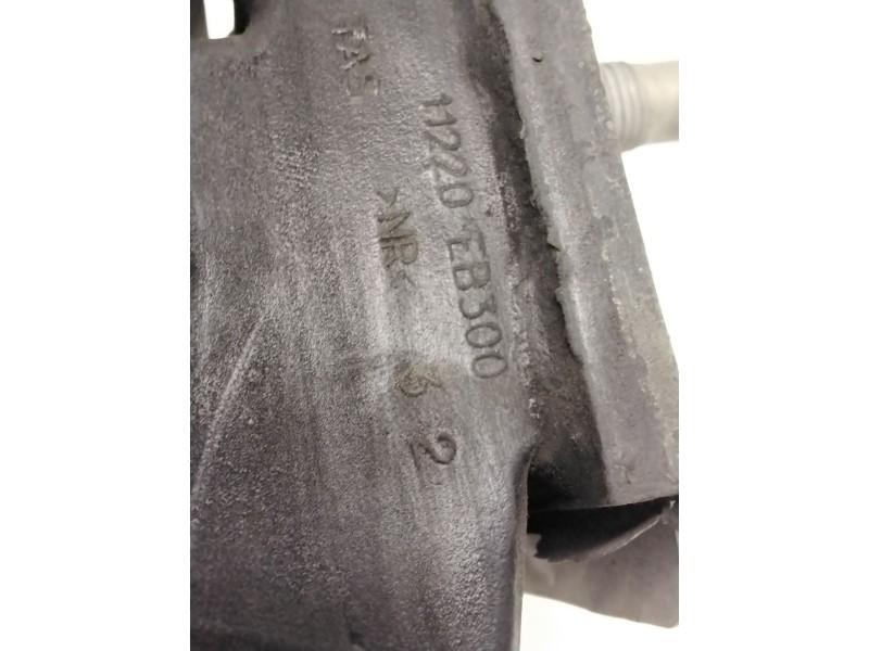 Recambio de soporte motor izquierdo inferior para nissan navara np300 pick-up (d23, d23t) 2.3 dci referencia OEM IAM 11220EB300 
