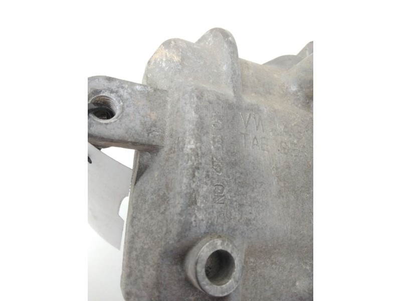 Recambio de soporte motor para volkswagen golf vi (5k1) 1.6 tdi referencia OEM IAM 1K0199262  