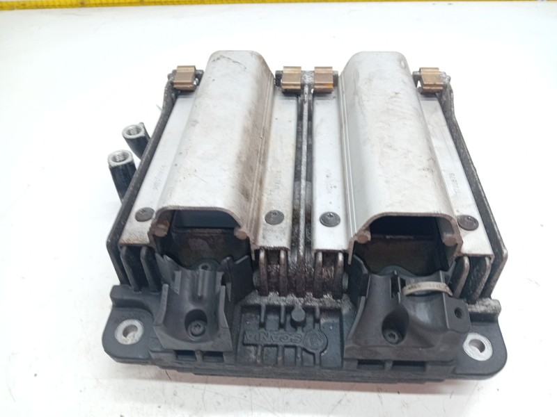Recambio de centralita motor uce para scania serie p/g/r (l-clase) referencia OEM IAM 2410840  