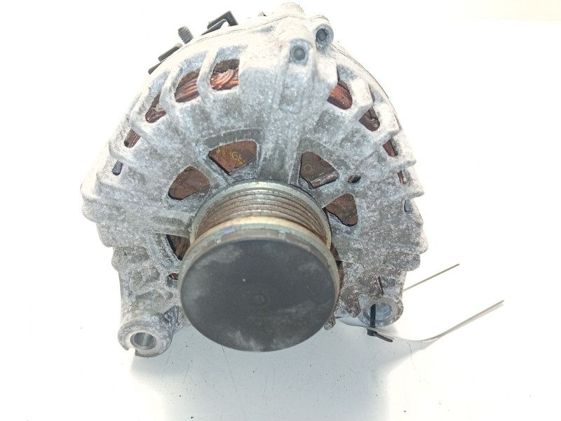 Recambio de alternador para bmw x1 (e84) sdrive 20 d referencia OEM IAM 2607244E  