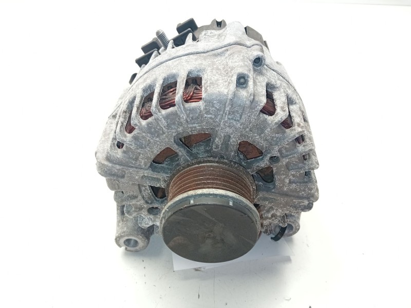 Recambio de alternador para bmw 1 (f20) 120 d referencia OEM IAM 2617511A  