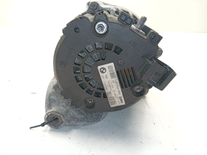 Recambio de alternador para bmw 3 (e90) 318 d referencia OEM IAM 2608669C  