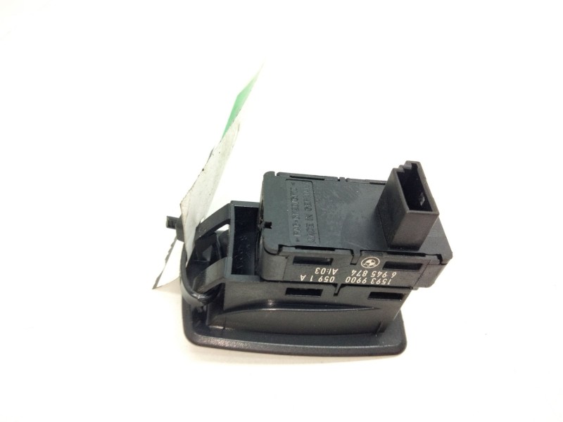 Recambio de mando elevalunas trasero derecho para bmw serie 3 touring (e91) 318d referencia OEM IAM 6945874  