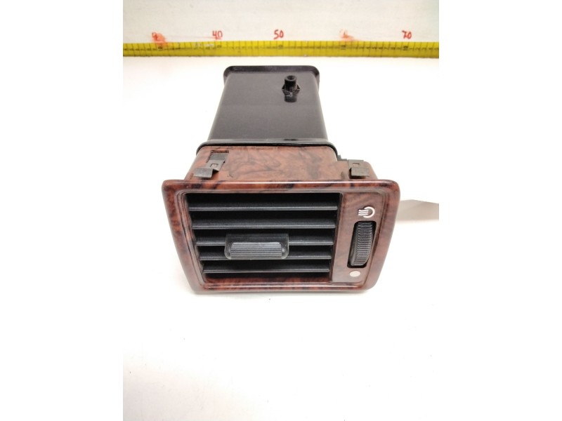 Recambio de aireador derecho para ford mondeo i (gbp) 1.8 td referencia OEM IAM V94ABA018B08VB 91AGA018B08AB D1B1A