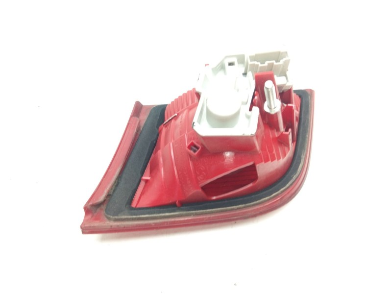 Recambio de piloto trasero izquierdo porton para audi a3 (8p) 2.0 tdi ambition referencia OEM IAM 8P4945093B  