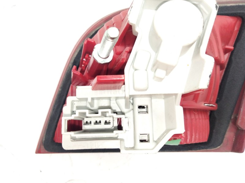 Recambio de piloto trasero izquierdo porton para audi a3 (8p) 2.0 tdi ambition referencia OEM IAM 8P4945093B  