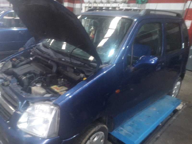 opel agila del año 2004