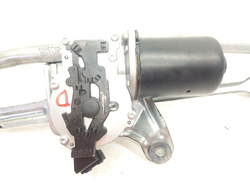 Recambio de motor limpia delantero para volvo s60 berlina 2.4 diesel cat referencia OEM IAM 09151848  