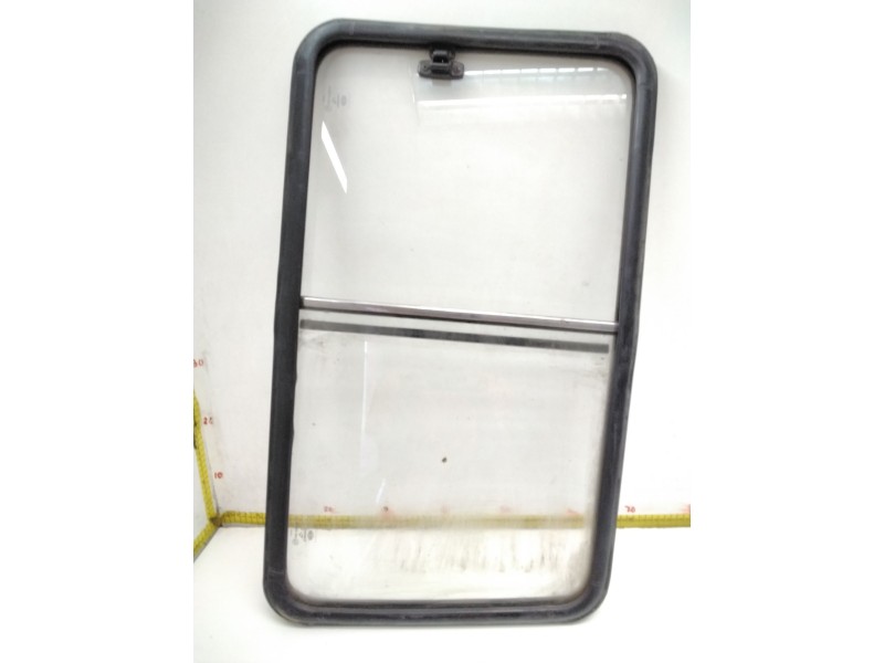 Recambio de ventana lateral corredera para nissan patrol iii/2 station wagon (w260) 2.8 td referencia OEM IAM 43R000042  