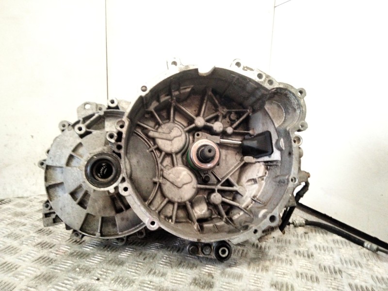 Recambio de caja cambios para volvo s60 berlina 2.4 diesel cat referencia OEM IAM P9482300  