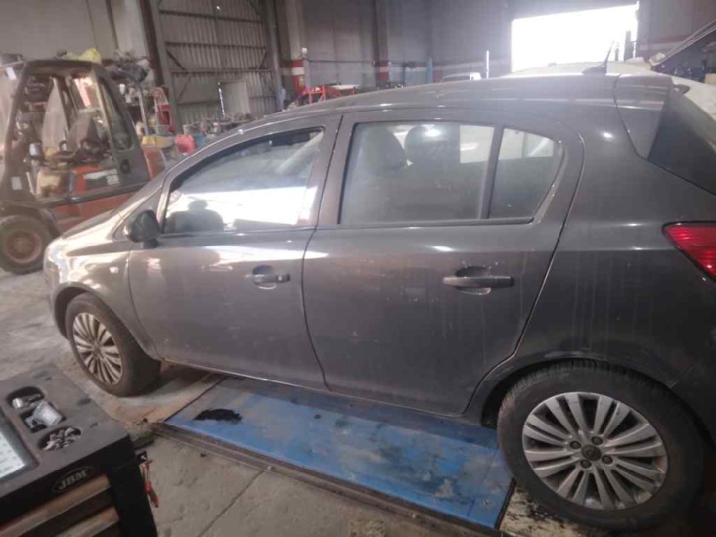 opel corsa d del año 2014