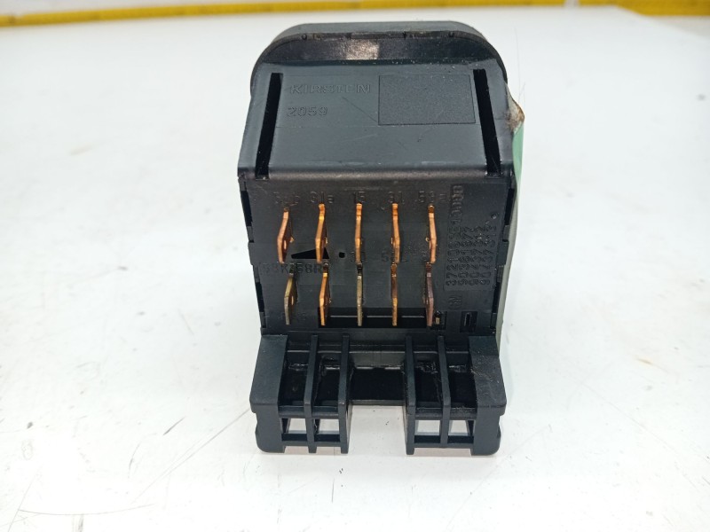 Recambio de mando luces para opel agila cosmo referencia OEM IAM 90381877  