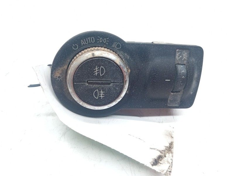 Recambio de mando luces para opel insignia sports tourer sport referencia OEM IAM 13268707  