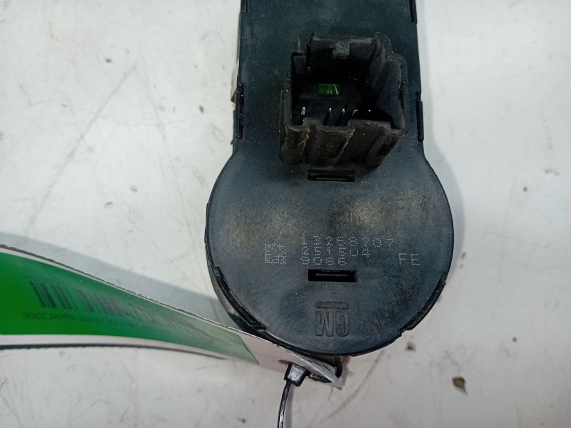 Recambio de mando luces para opel insignia sports tourer sport referencia OEM IAM 13268707  