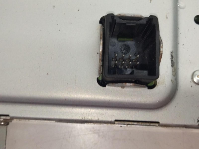 Recambio de pantalla multifuncion para opel insignia sports tourer sport referencia OEM IAM 13223793  