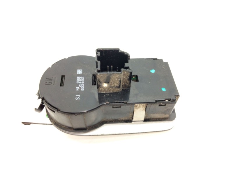 Recambio de mando luces para opel corsa d selective referencia OEM IAM 13310333  