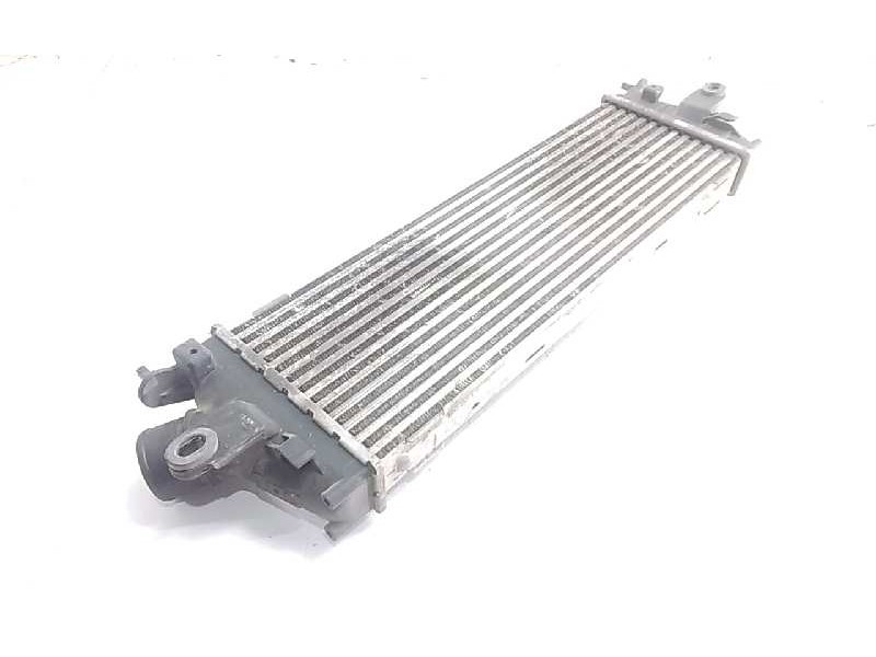 Recambio de intercooler para opel vivaro furgón/combi (07.2006 =>) 2.0 16v cdti referencia OEM IAM 8200411180C  
