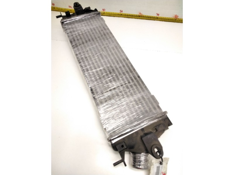 Recambio de intercooler para opel vivaro furgón/combi (07.2006 =>) furgón 2.7t l1h1 referencia OEM IAM 820041160C  