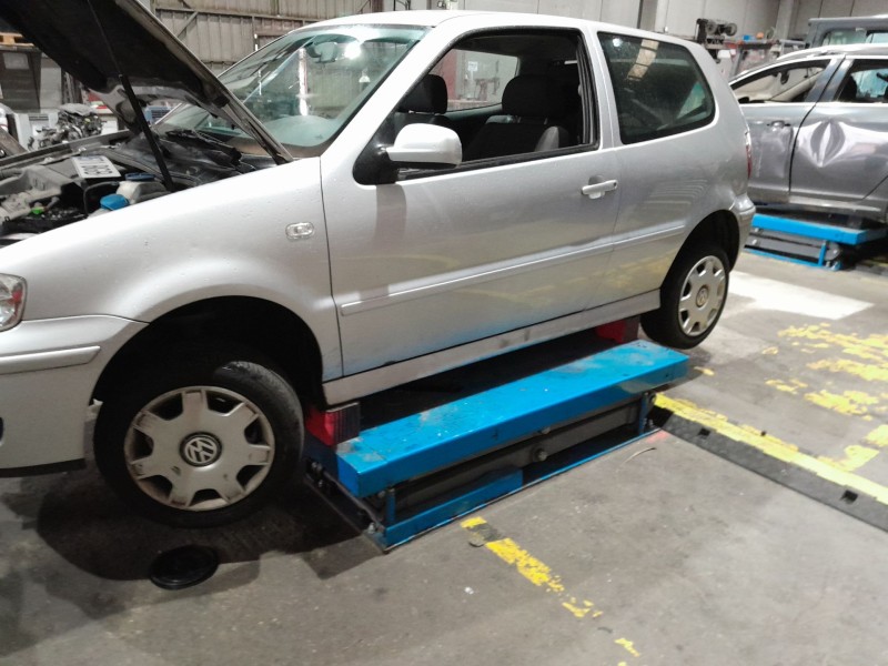 volkswagen polo (6n2) del año 2001