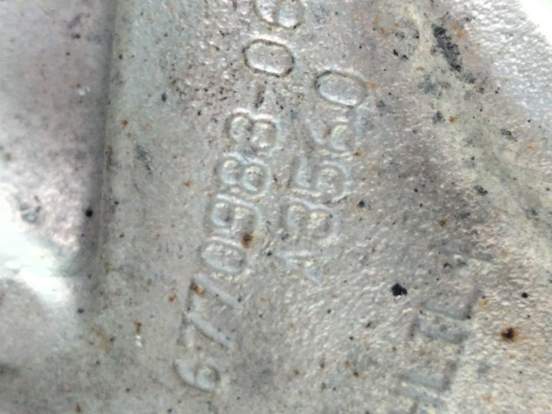 Recambio de mangueta trasera izquierda para bmw x5 (e70) 3.0 turbodiesel cat referencia OEM IAM 677098806  