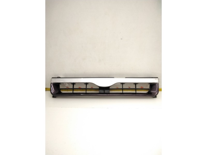 Recambio de rejilla delantera para ford maverick (uds, uns) 2.7 td referencia OEM IAM 623100F100  049008