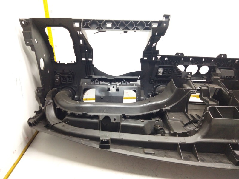 Recambio de salpicadero para nissan nv400 pritsche doppelkabine 2.3 dci diesel cat referencia OEM IAM   