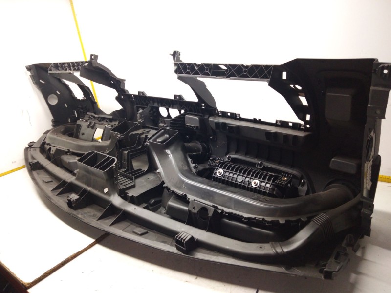 Recambio de salpicadero para nissan nv400 pritsche doppelkabine 2.3 dci diesel cat referencia OEM IAM   