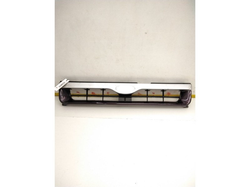 Recambio de rejilla delantera para ford maverick (uds, uns) 2.4 i (uds) referencia OEM IAM 623100F100 GRANATE 049008