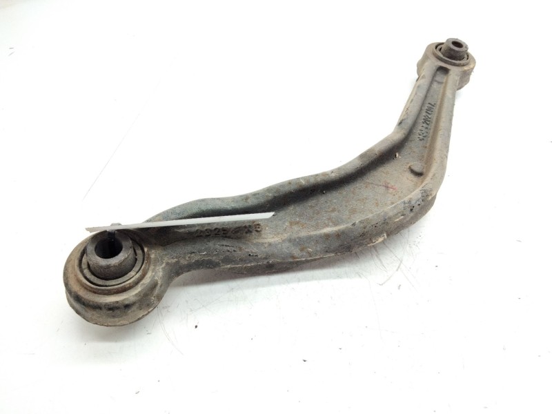 Recambio de brazo suspension superior trasero derecho para opel insignia sports tourer sport referencia OEM IAM 202401A  