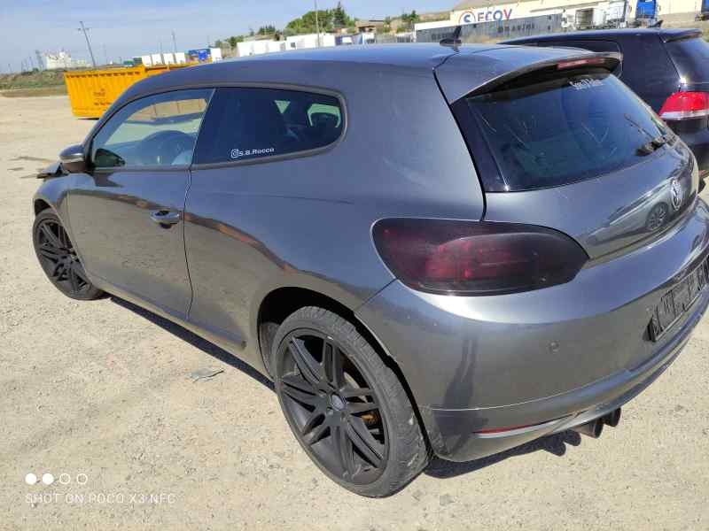 volkswagen scirocco (137) del año 2011