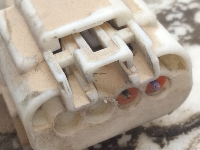 Recambio de aforador para opel insignia sports tourer sport referencia OEM IAM 15776410  