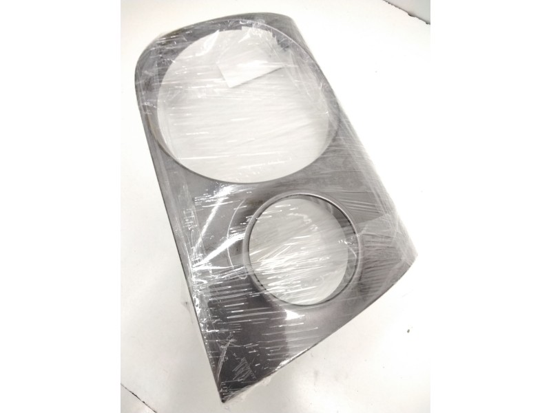 Recambio de cerquillo faro derecho para nissan terrano/terrano.ii (r20) 2.7 turbodiesel referencia OEM IAM  GRIS 