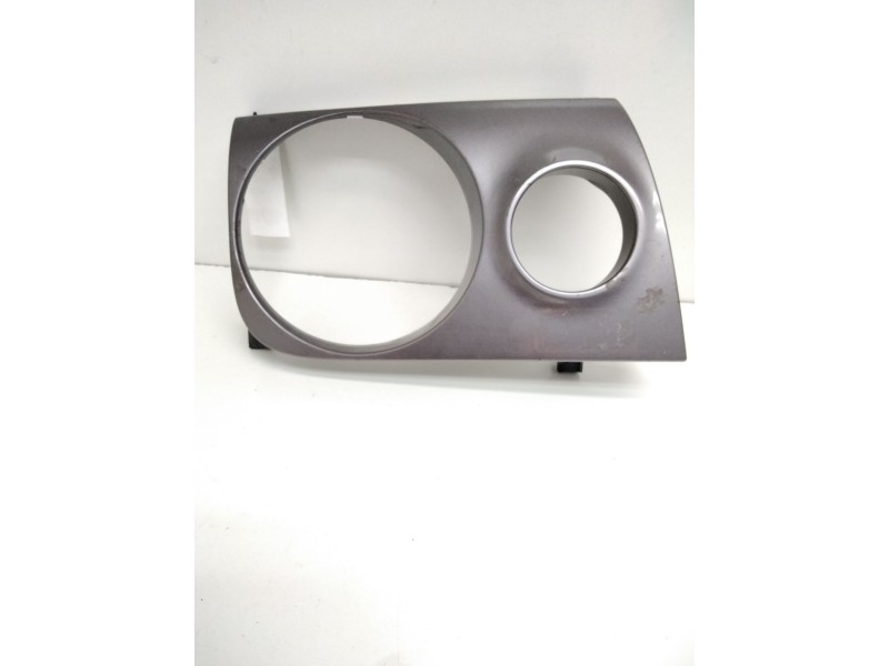 Recambio de cerquillo faro derecho para nissan terrano/terrano.ii (r20) 2.7 turbodiesel referencia OEM IAM  GRIS 