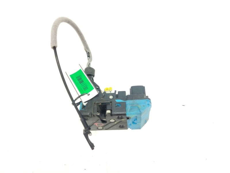 Recambio de cerradura puerta delantera derecha para volvo s60 berlina d5 referencia OEM IAM 30663042  