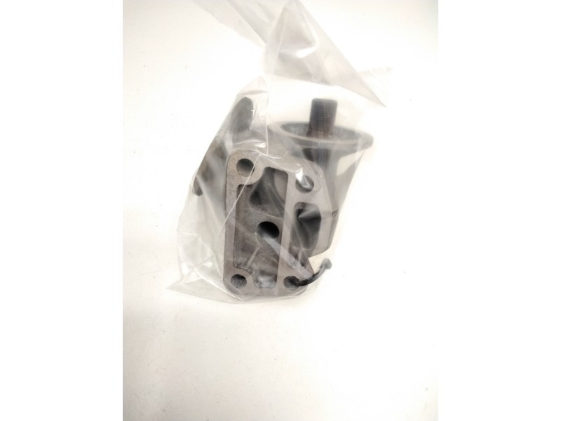 Recambio de soporte filtro aceite para ebro l35 perkins referencia OEM IAM 735000121  