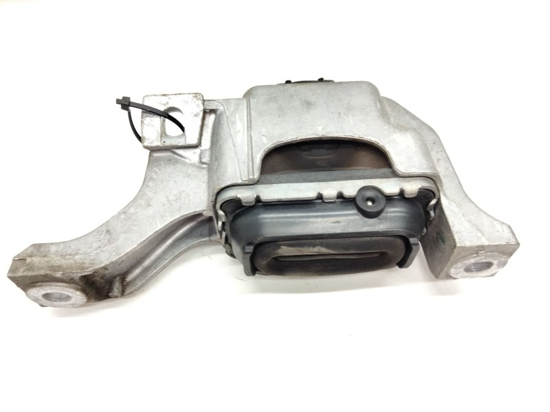 Recambio de soporte motor derecho superior para mini mini countryman (r60) cooper d referencia OEM IAM 678237401  
