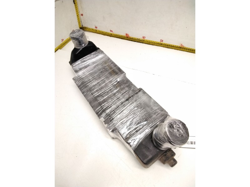Recambio de intercooler para chrysler jeep gr.cherokee (zj)/(z) 2.5 turbodiesel referencia OEM IAM 52079477 83403D 2797