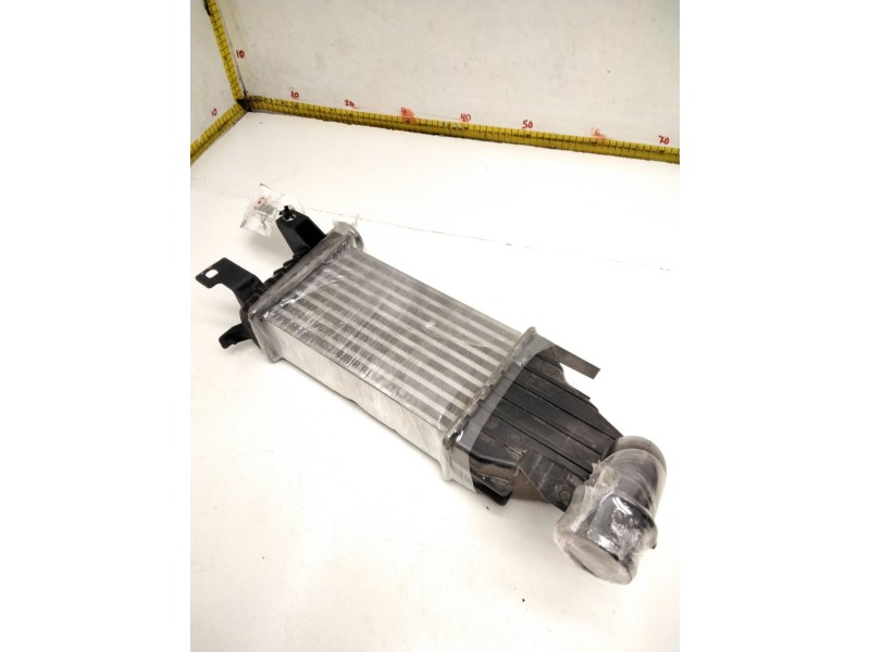 Recambio de intercooler para opel astra h berlina cosmo referencia OEM IAM 13128927WK1  