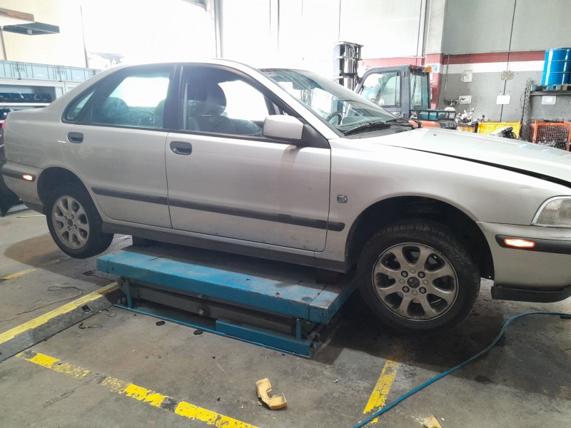 volvo s40 i (644) del año 1999