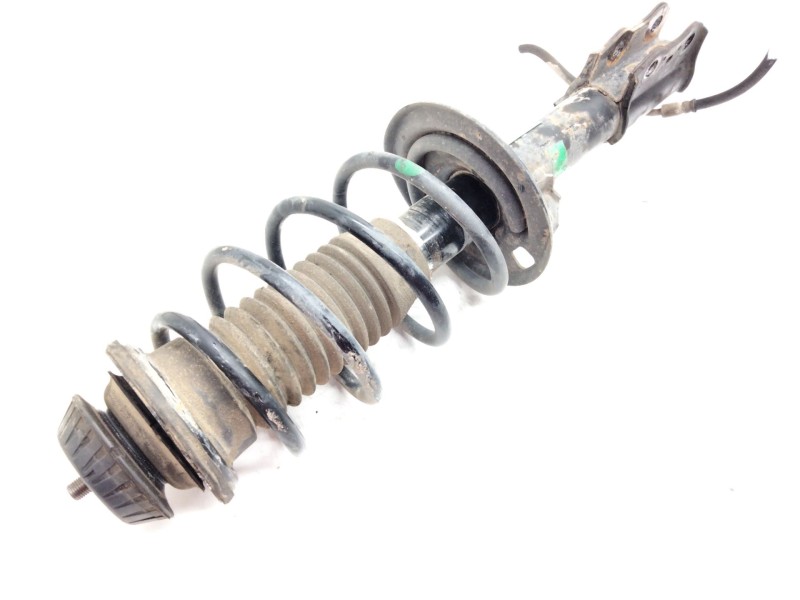 Recambio de amortiguador delantero izquierdo para toyota yaris (_p13_) 1.4 d (nlp130_) referencia OEM IAM   